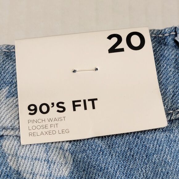 Forever 21 Printed Denim Plus Size 90's Fit Denim Jeans - Size 20 NWT - Picture 6 of 6